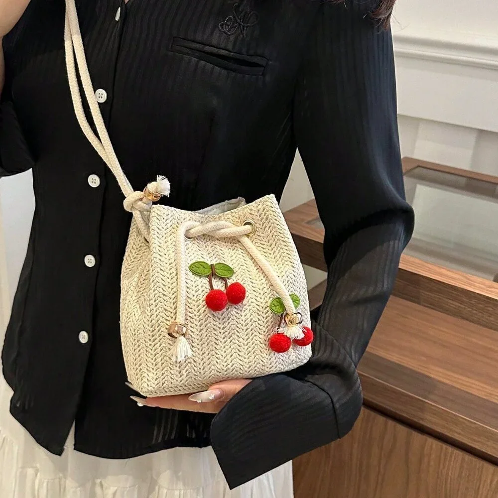 Beige Fashionable Women's Strawberry Shoulder Diagonal Crossbody Handbag